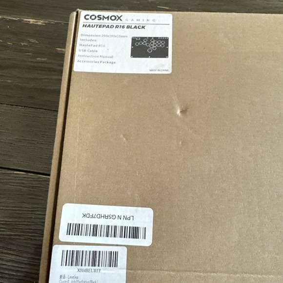 Cosmox Gaming Hautepad R16 White Arcade Controller - Picture 6 of 6